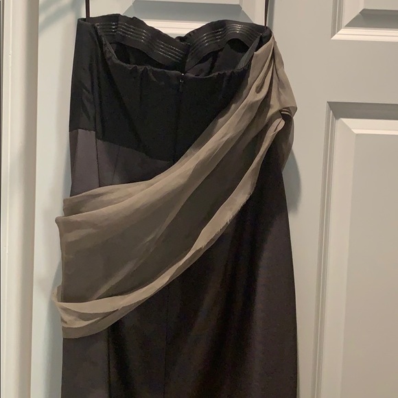 Formal dress - Picture 4 of 5